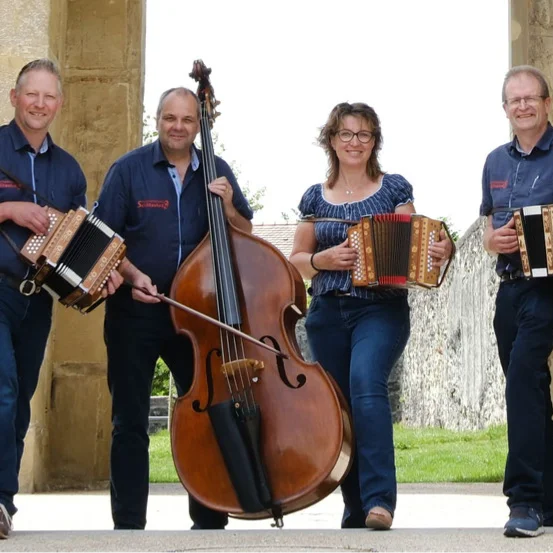 Schwyzerörgeli-Quartett Schlitzohrä