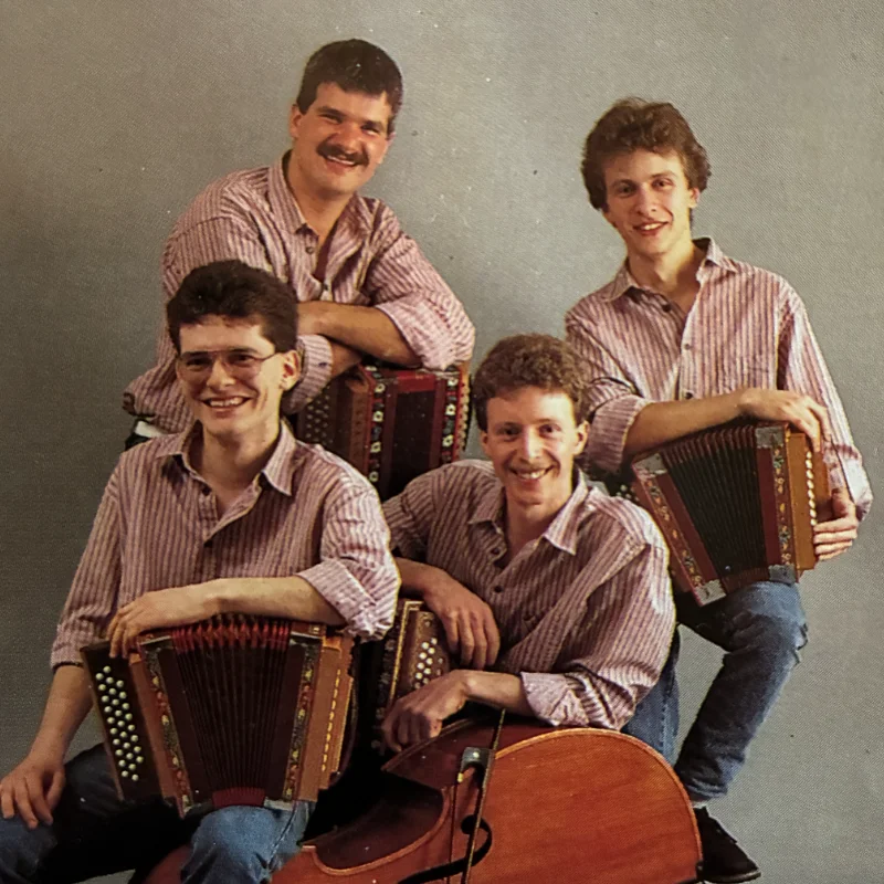 Schwyzerörgeliquartett Aarelouf